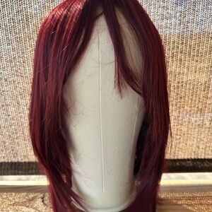 Elegant Burgundy Women's Wig nwt